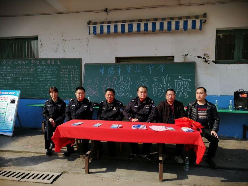 邵陽市華龍中學,邵陽中學教育,高中教育,師資雄厚,名優(yōu)教師