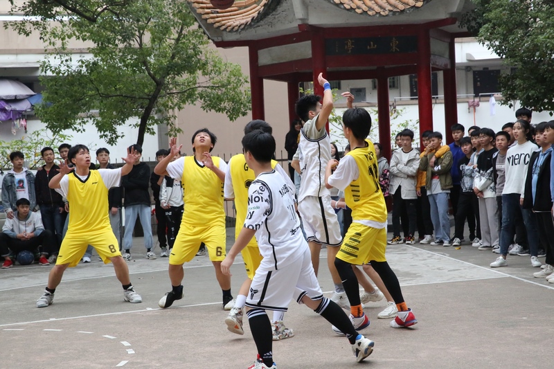 邵陽市華龍中學,邵陽中學教育,高中教育,師資雄厚,名優(yōu)教師 邵陽市華龍中學,邵陽中學教育,高中教育,師資雄厚,名優(yōu)教師