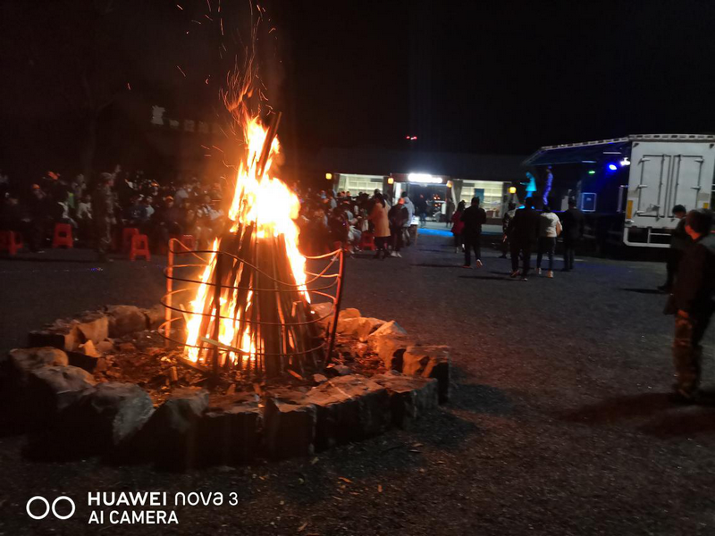 邵陽市華龍中學,邵陽中學教育,高中教育,師資雄厚,名優(yōu)教師