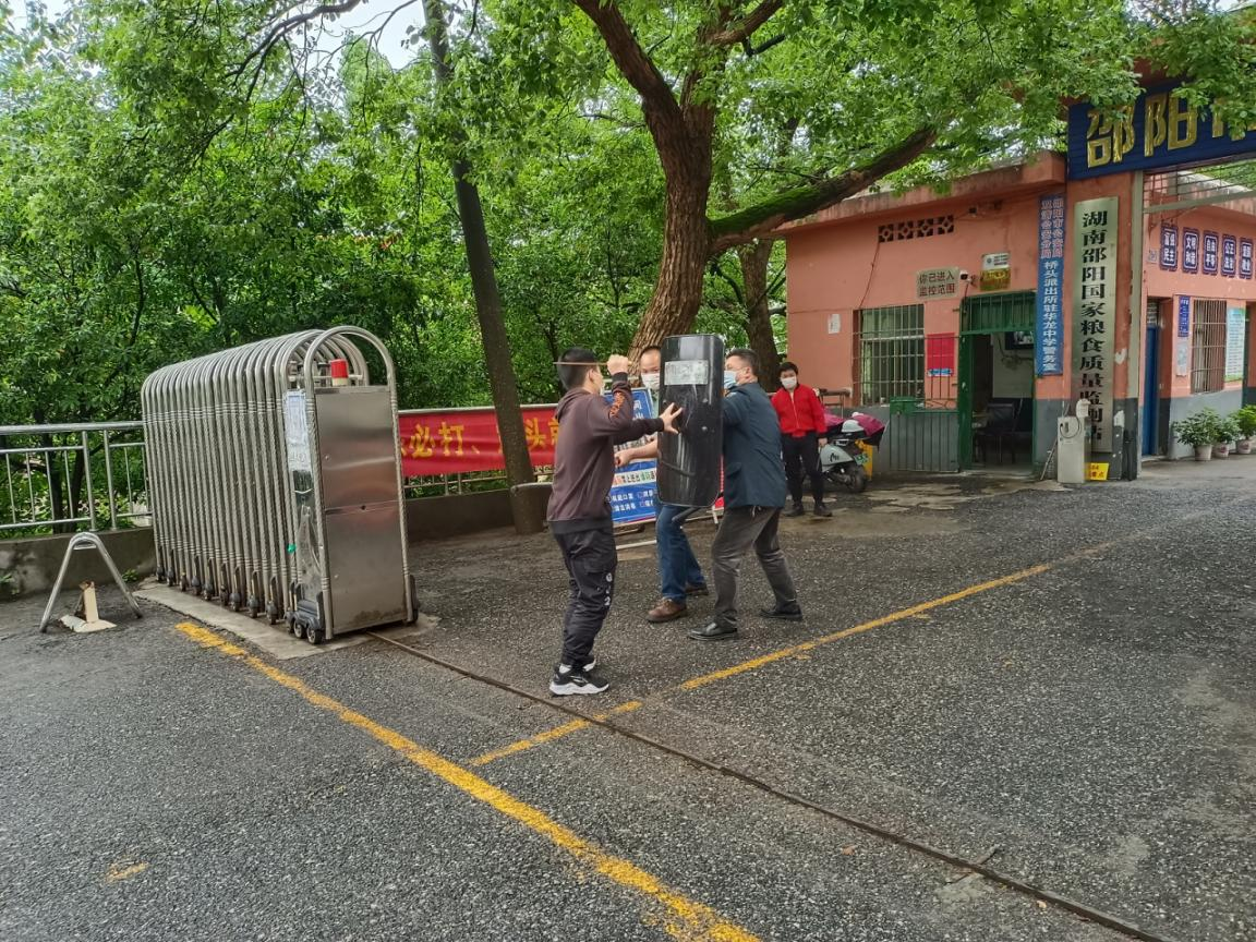 邵陽(yáng)市華龍中學(xué),邵陽(yáng)中學(xué)教育,高中教育,師資雄厚,名優(yōu)教師 邵陽(yáng)市華龍中學(xué),邵陽(yáng)中學(xué)教育,高中教育,師資雄厚,名優(yōu)教師