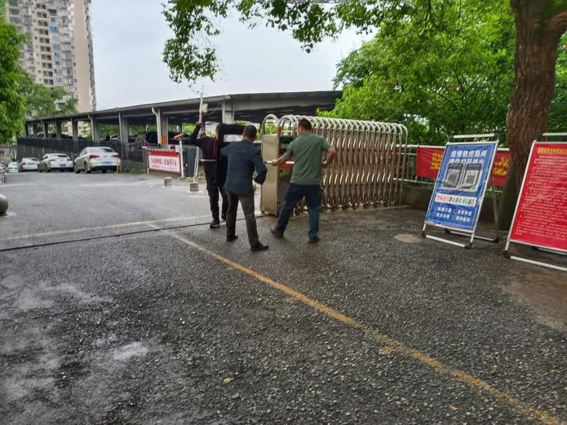 邵陽(yáng)市華龍中學(xué),邵陽(yáng)中學(xué)教育,高中教育,師資雄厚,名優(yōu)教師 邵陽(yáng)市華龍中學(xué),邵陽(yáng)中學(xué)教育,高中教育,師資雄厚,名優(yōu)教師